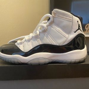 Jordan retro 11